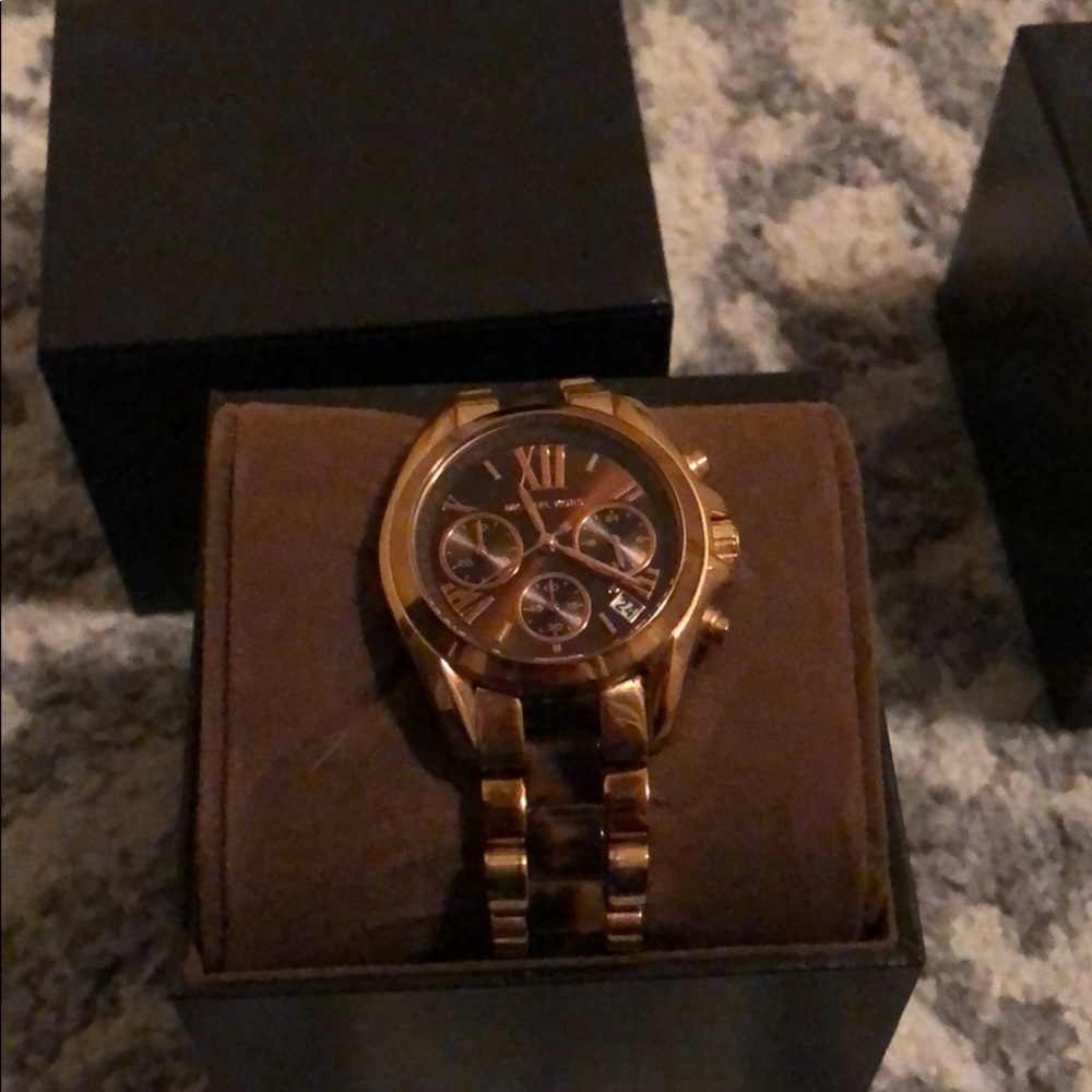 Michael Kors Gold watch with accents